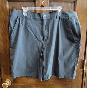 Columbia Omni Shield Sz 42 Green Shorts